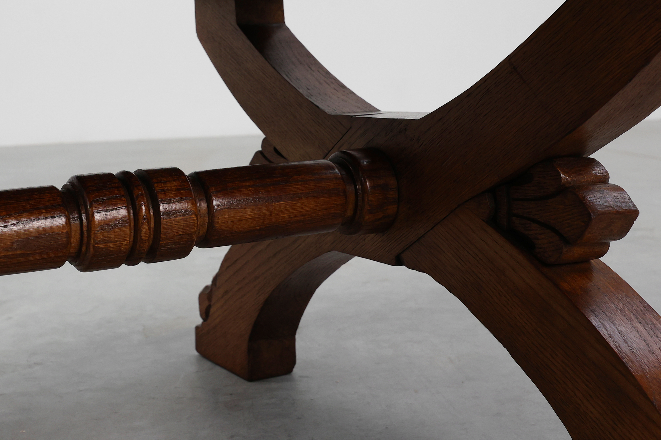 19th Century Gothic Revival Flemish Oak Ottoman, Belgiumthumbnail